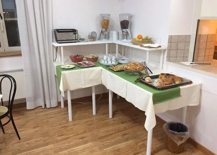 2000 Ξενοδοχείο 3*